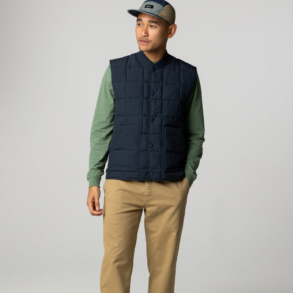 Finisterre Lapwing Gilet: Navy